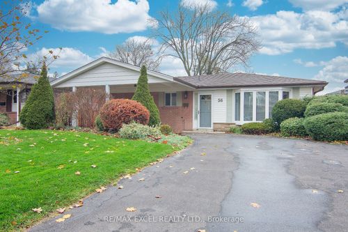 56 Farmington Dr, Brampton, ON, L6W2V2 | Card Image