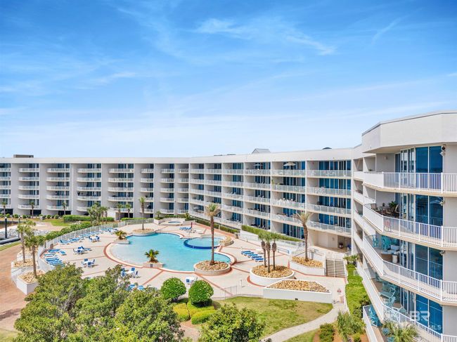 Pool | Image 5