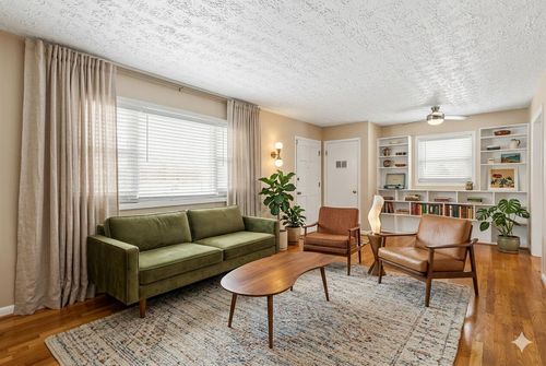 1916 Brynell Dr, Lexington, KY, 40505-2206 | Card Image