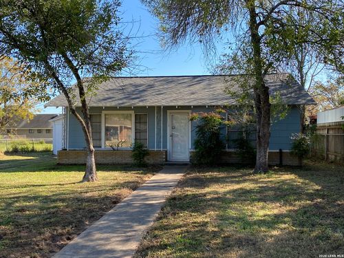 116 Tagert St, Pleasanton, TX, 78064-3960 | Card Image