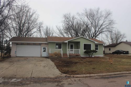 108 W Alton Ave Avenue, Flandreau, SD, 57028 | Card Image