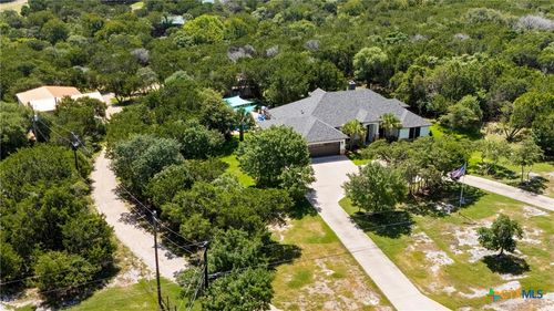 5545 Cliff Estates Rd, Temple, TX, 76502-6509 | Card Image