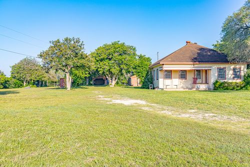 a-668 Fm 443, Yoakum, TX, 77995-4865 | Card Image