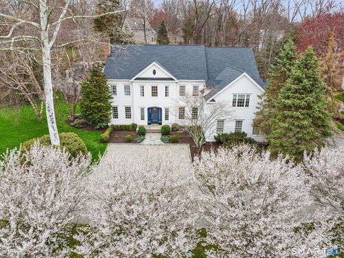 18 Brandon Circle, Wilton, CT, 06897 | Card Image