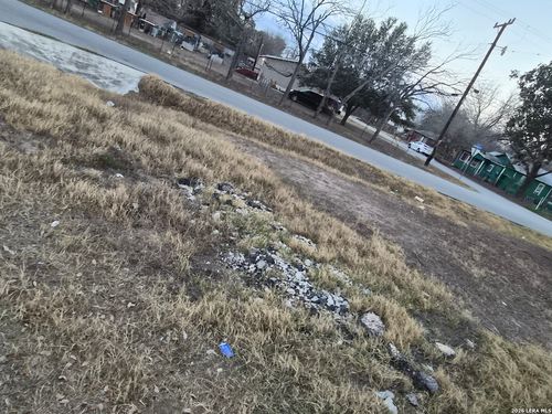 10231 Commerce St, Atascosa, TX, 78002 | Card Image