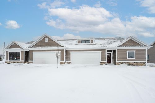 43-3623 Katherine Ln, Saint Joseph, MI, 49085-7000 | Card Image