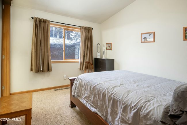 B - 228 W Beaver Creek Blvd, Home with 4 bedrooms, 6 bathrooms and null parking in Avon CO | Image 9