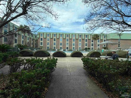 apt-305-224 E Garden St, Pensacola, FL, 32502-6081 | Card Image