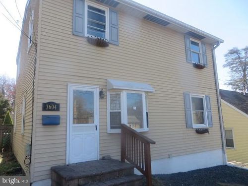 3604 Newportville Rd, BRISTOL, PA, 19007-6620 | Card Image