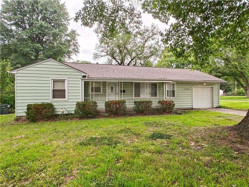7200 Nall Avenue, Overland Park, KS, 66208 | Card Image
