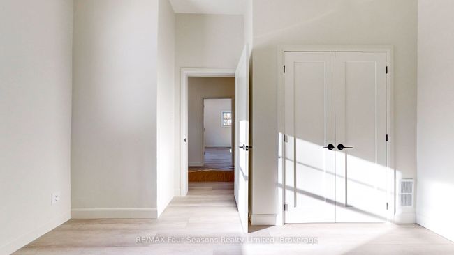 147 2 Nd St, House other with 3 bedrooms, 2 bathrooms and 2 parking in Collingwood ON | Image 20