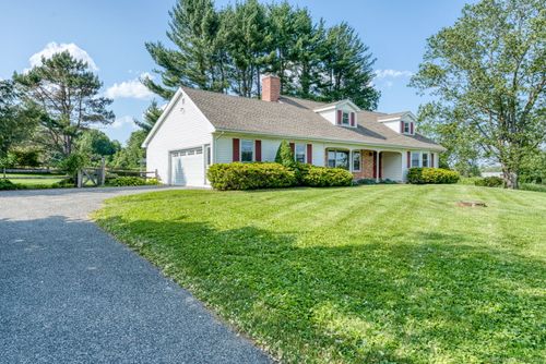 99 Ridge Rd, New Milford, CT, 06776-3137 | Card Image