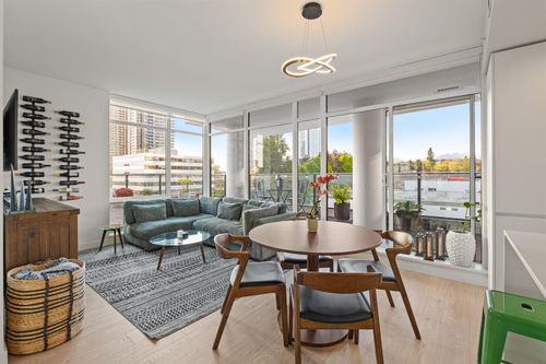 504-2181 Madison Ave, Burnaby, BC, V5C0N4 | Card Image