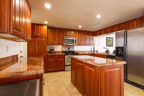 6110 Saint Andrews Plz, Palm Springs, CA, 92264-3862 | Card Image