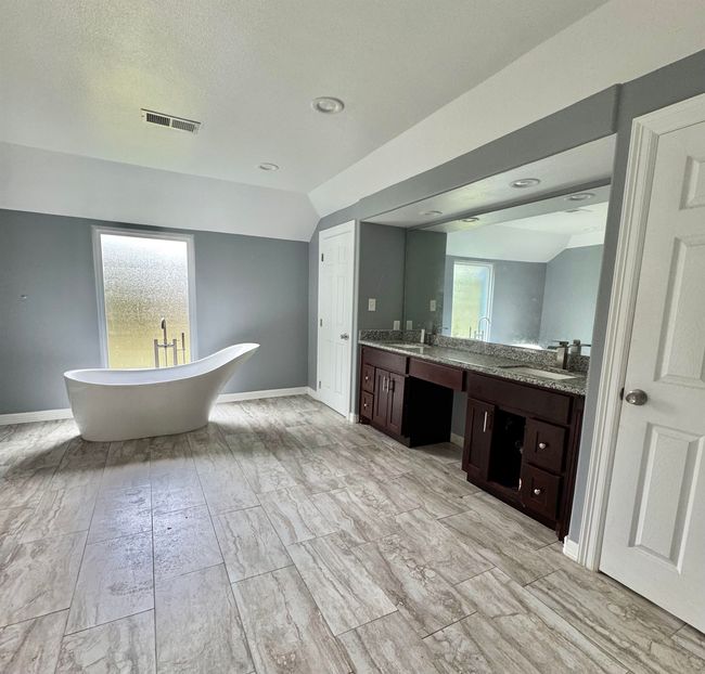 4149 Ferndale Dr, House other with 4 bedrooms, 4 bathrooms and null parking in Port Arthur TX | Image 15
