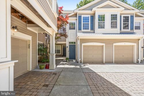 8-11406 Windleaf Ct, RESTON, VA, 20194-2047 | Card Image