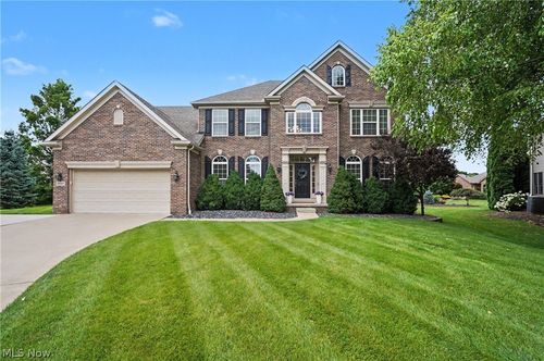 5037 Lake Breeze Landing, Stow, OH, 44224 | Card Image