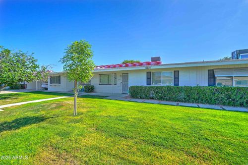 10427 N 105th Dr, Sun City, AZ, 85351-4418 | Card Image