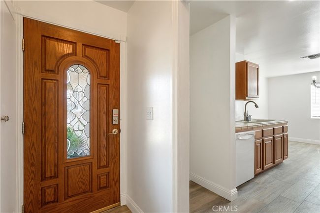 8701 Ouida Dr, House other with 3 bedrooms, 2 bathrooms and 2 parking in Riverside CA | Image 8