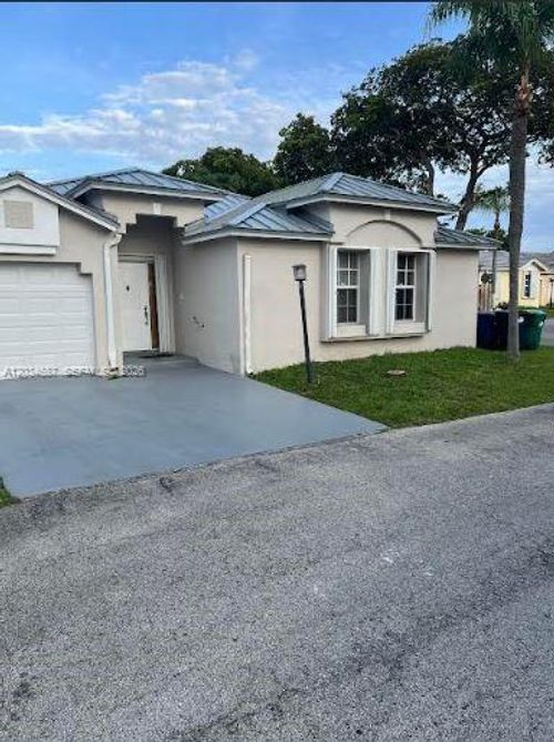12338 Sw 144th Ter, Miami, FL, 33186-7481 | Card Image