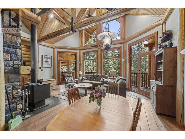 7445 Shertinlib Rd, House other with 2 bedrooms, 3 bathrooms and null parking in Lone Butte BC | Image 12