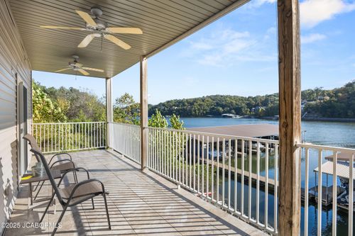 2a-166 Oak Harbor Dr, Camdenton, MO, 65020-5551 | Card Image