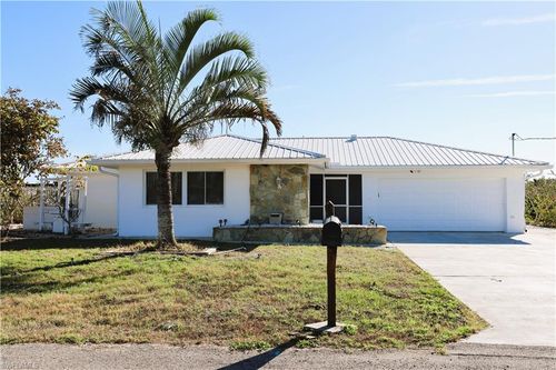 21452 Higgs Dr, Port Charlotte, FL, 33952-9037 | Card Image