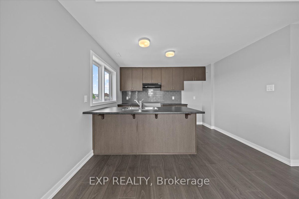 Residential in Kanata 5