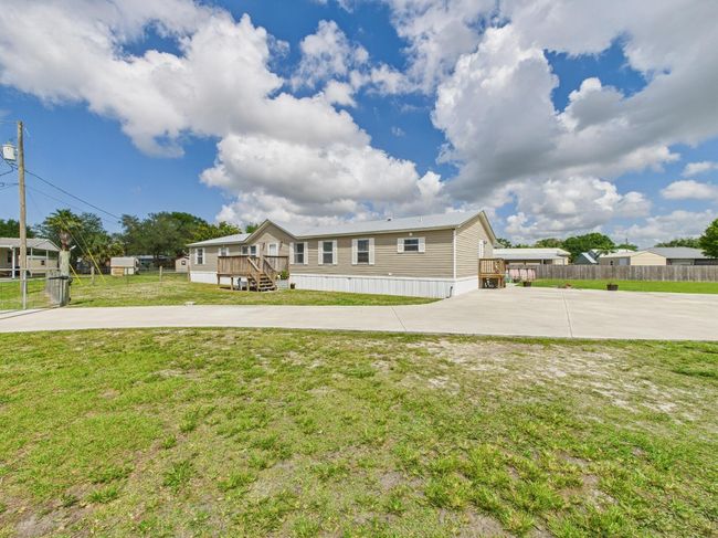 2452 Se 21 St Ter, House other with 4 bedrooms, 2 bathrooms and null parking in OKEECHOBEE FL | Image 52