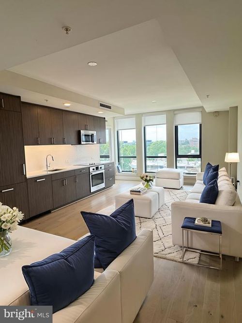 apt-506-1211 Van St Se, WASHINGTON, DC, 20003-4675 | Card Image