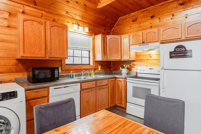AND-1218 - 1220 Sugar Loaf Rd, House other with 3 bedrooms, 4 bathrooms and null parking in Sevierville TN | Image 31