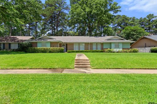 2811 Yorktown St, Tyler, TX, 75701-6549 | Card Image