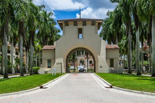 apt-220-5-2955 Nw 126th Ave, Sunrise, FL, 33323-6336 | Card Image