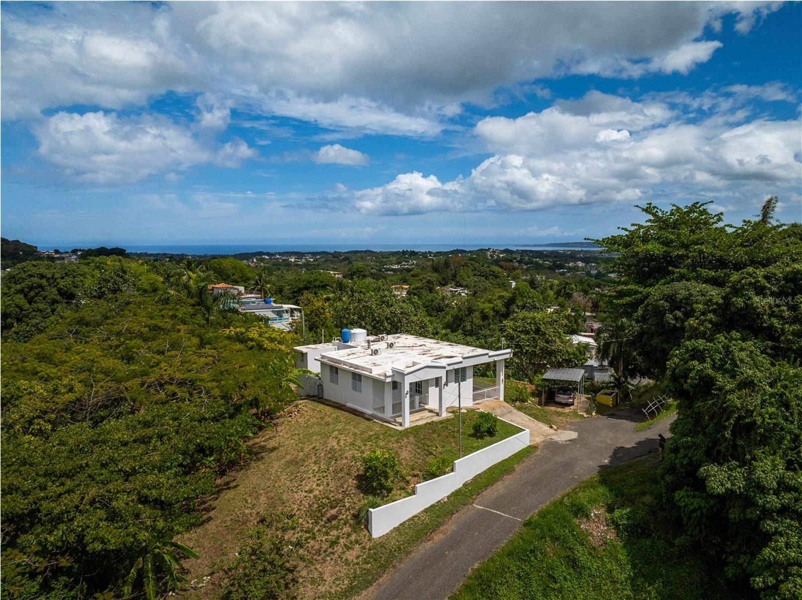 Residential in AGUADA