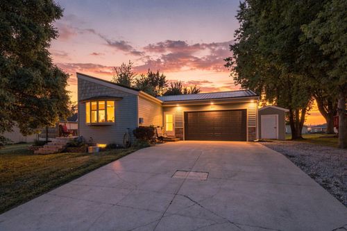 1107 Abbott Ave N, Glencoe, MN, 55336-3320 | Card Image