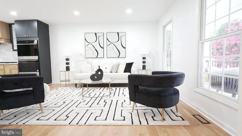 3147 Headrow Ln, FALLS CHURCH, VA, 22042-2610 | Card Image