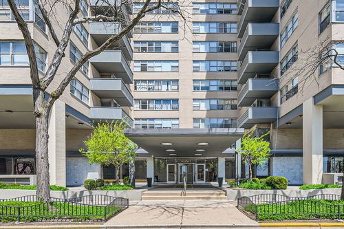 apt-2v-6301 N Sheridan Rd, Chicago, IL, 60660-1714 | Card Image