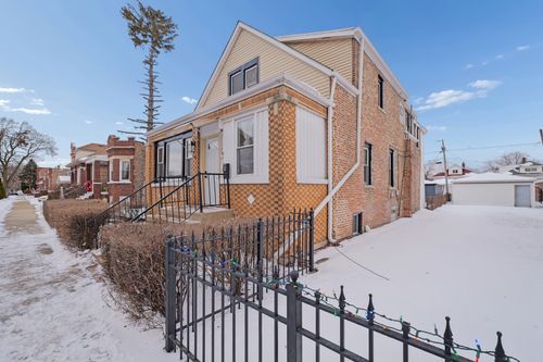 2339 S 59th Ave, Cicero, IL, 60804-2619 | Card Image