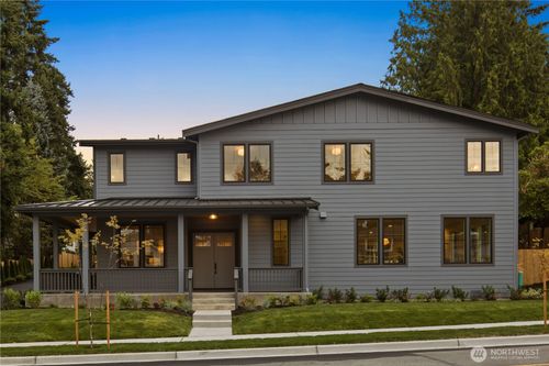 331 18th Ave, Kirkland, WA, 98033-4936 | Card Image