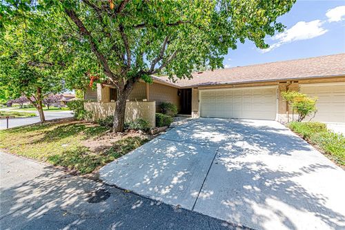 26150 Rainbow Glen Dr, Newhall, CA, 91321-1370 | Card Image