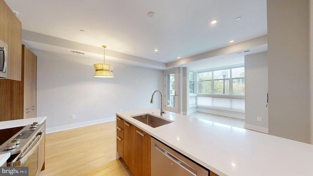 Residential Lease in ARLINGTON 5