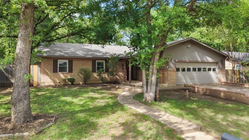 1109 Pine Ridge Dr, Azle, TX, 76020-3747 | Card Image