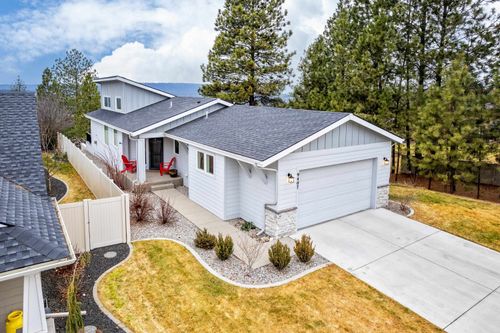 9407 N Linden Ln, Spokane, WA, 99208-7641 | Card Image