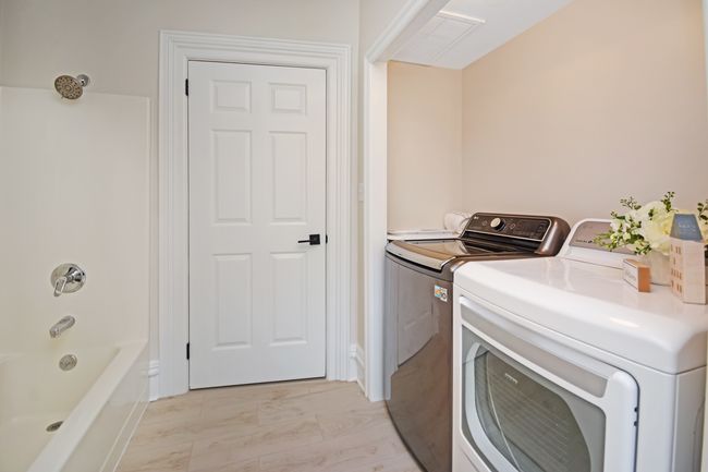 1005 Hovey Ave, House other with 3 bedrooms, 4 bathrooms and 11 parking in Normal IL | Image 71