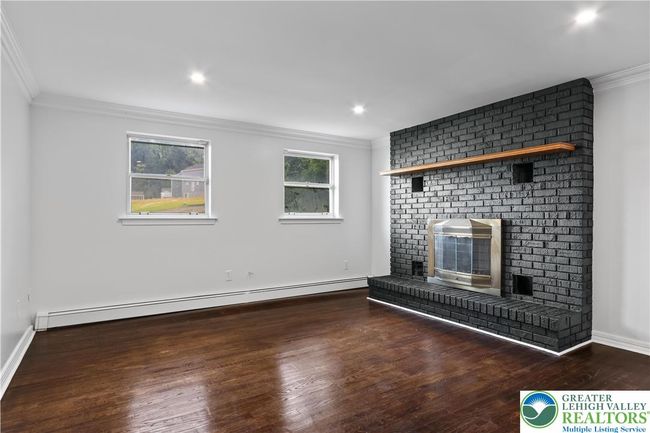 2704 Appel St, House other with 4 bedrooms, 3 bathrooms and null parking in Allentown PA | Image 15