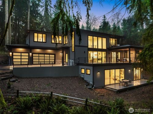17720 Se 63rd Pl, Bellevue, WA, 98006-5008 | Card Image