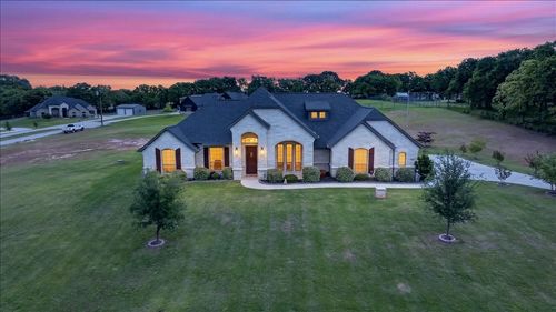 455 Christian Way, Azle, TX, 76020-5485 | Card Image