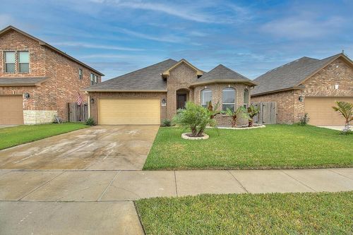 8034 Barlovento St, Corpus Christi, TX, 78414-5011 | Card Image