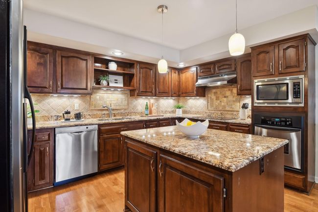 14. Kitchen.jpg | Image 14