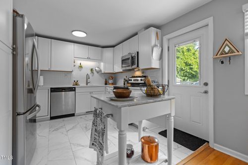 2125 Cheek Rd, Durham, NC, 27704-5152 | Card Image